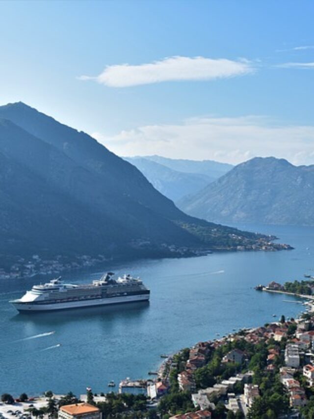 Conheça a bela Montenegro.