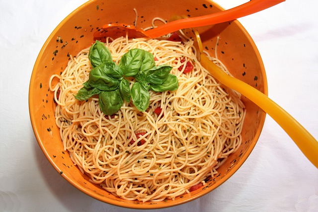 Aprenda a Fazer Deliciosa salada de espaguete