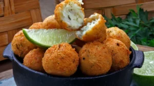 Como Fazer o Delicioso Bolinho de Bacalhau