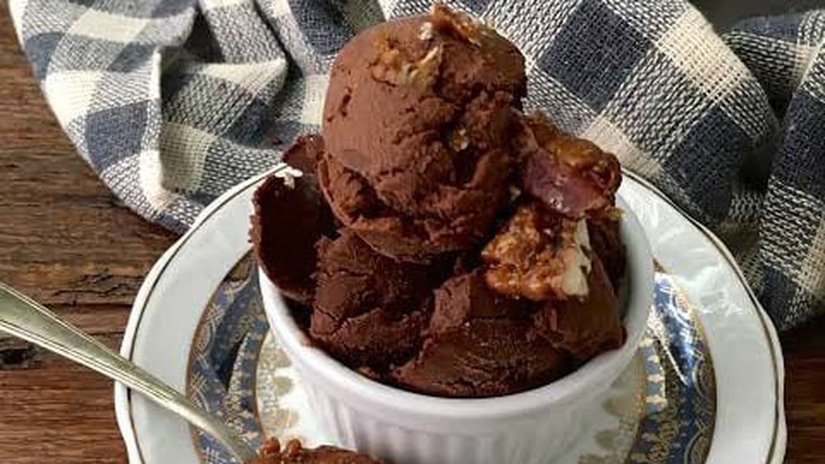 Como fazer sorvete de chocolate com amêndoas: Uma sobremesa irresistível