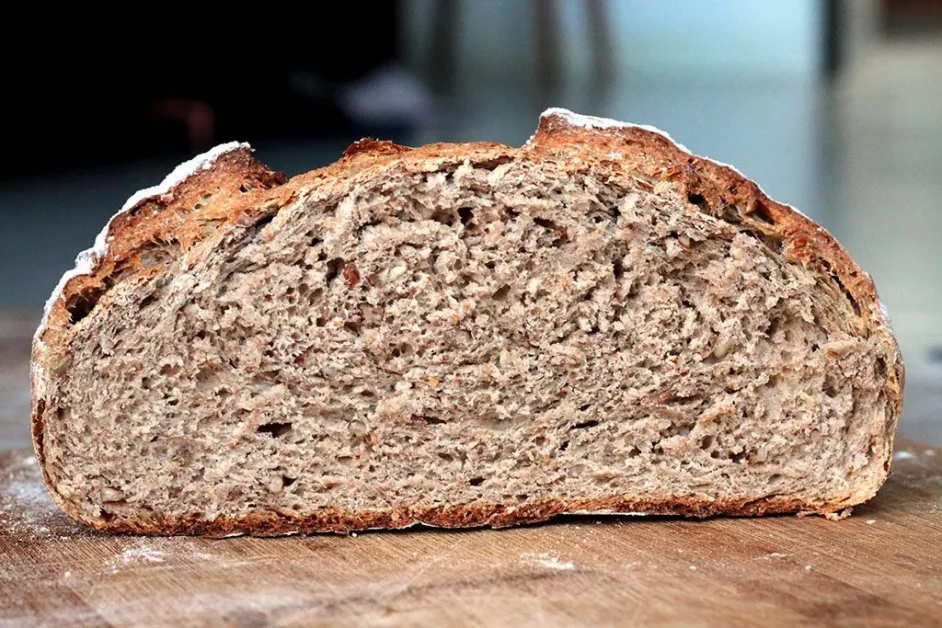 Como fazer pão integral saudável