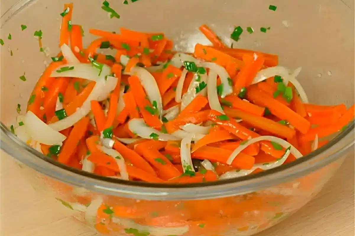 Salada de Cenoura com Mel: Uma Delícia Nutritiva