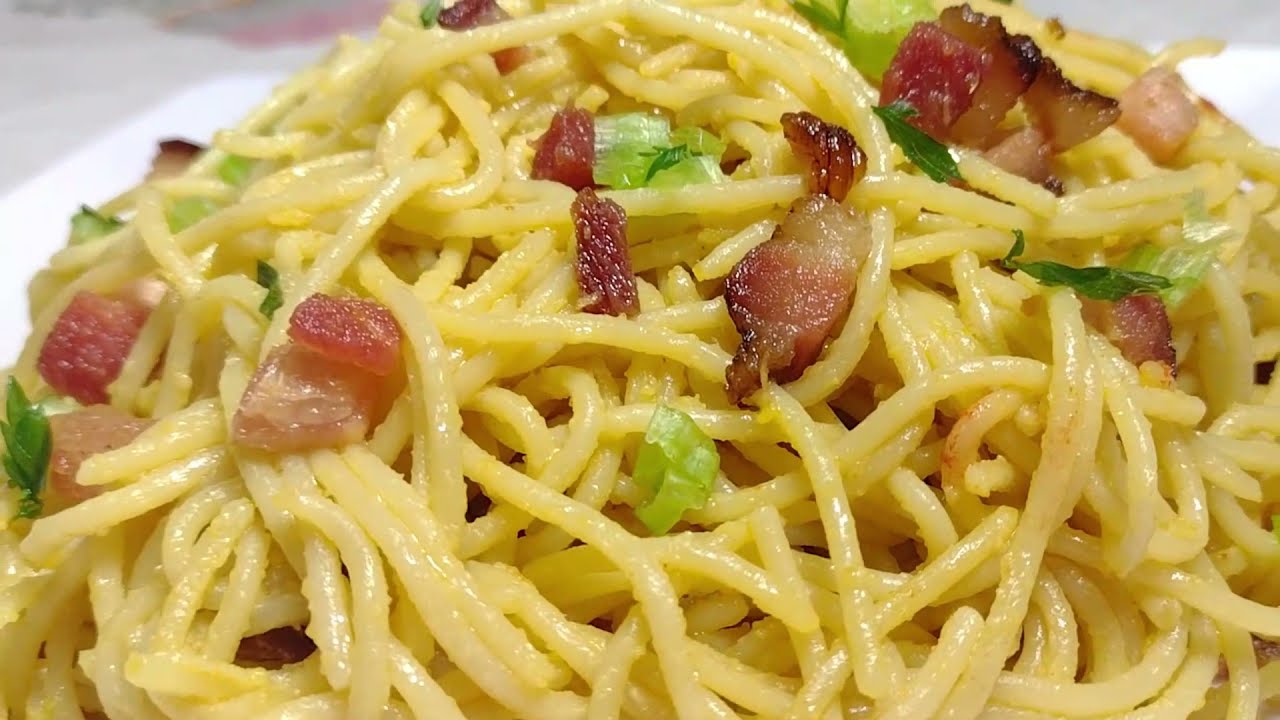 Como Fazer Macarrão ao Alho e óleo com Bacon