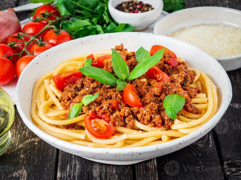 Molho de Tomate com Manjericão para Massas e Carne Moída