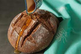 Pão de Centeio com Mel: Uma Combinação Inesquecível