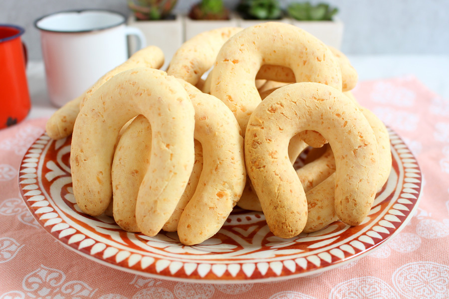 Biscoitos de Queijo Crocantes