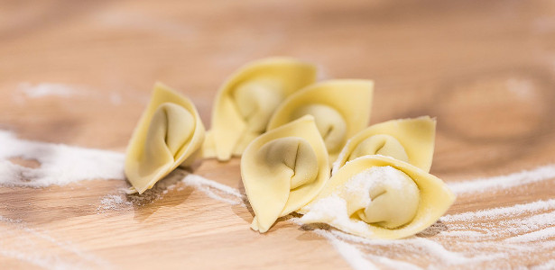 massa de tortellini artesanal