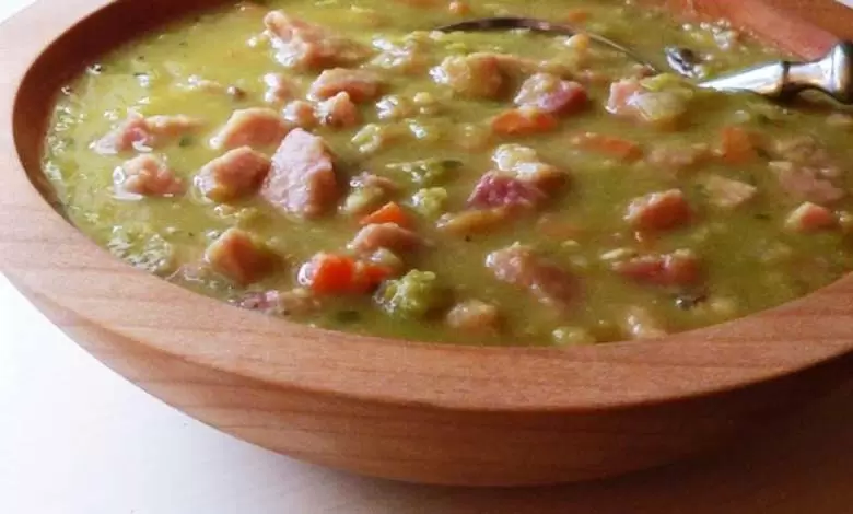 Como Fazer Sopa de Ervilha Seca e Lombo: Receita Tradicional com Toques de Sabor Inovadores