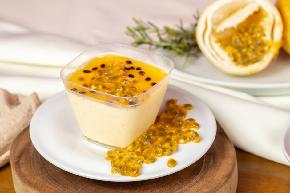 Como Fazer Mousse de Maracujá com Tang de Forma Descomplicada