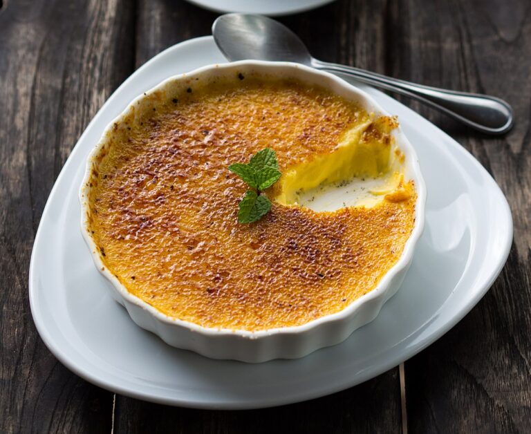 Crème Brûlée: O Doce Sofisticado