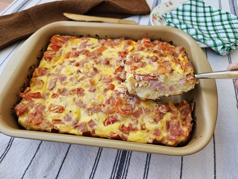 Como fazer uma torta de reaproveitamento com pão amanhecido de forma fácil