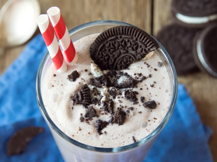 Como Fazer um Milkshake de Oreo Cremoso e Saboroso em Minutos