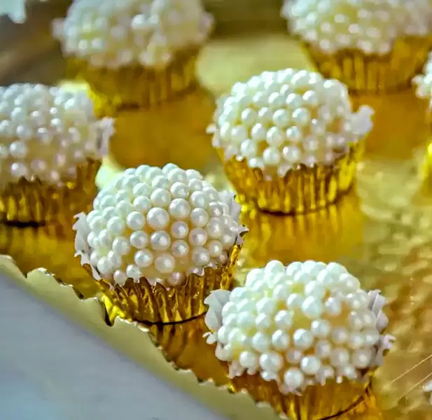 Como Fazer Brigadeiro de Espumante: Um Toque Sofisticado na Sua Sobremesa