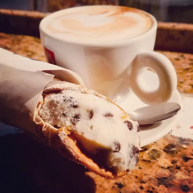 Como Fazer Cannoli de Cappuccino: O Segredo para um Doce Italiano Autêntico