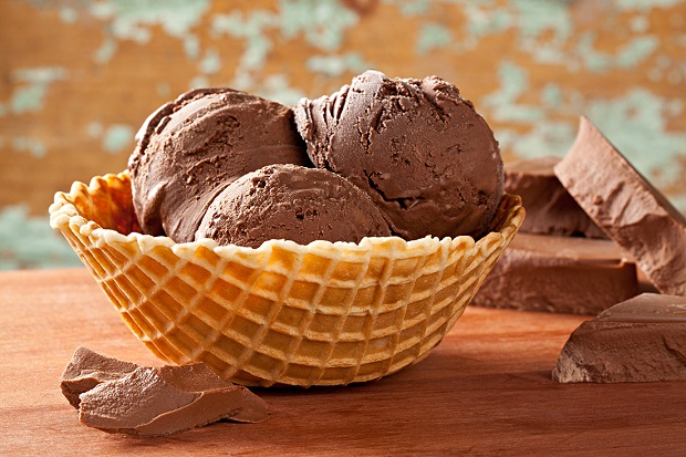 Como fazer gelato de chocolate em casa: Passo a passo fácil e delicioso