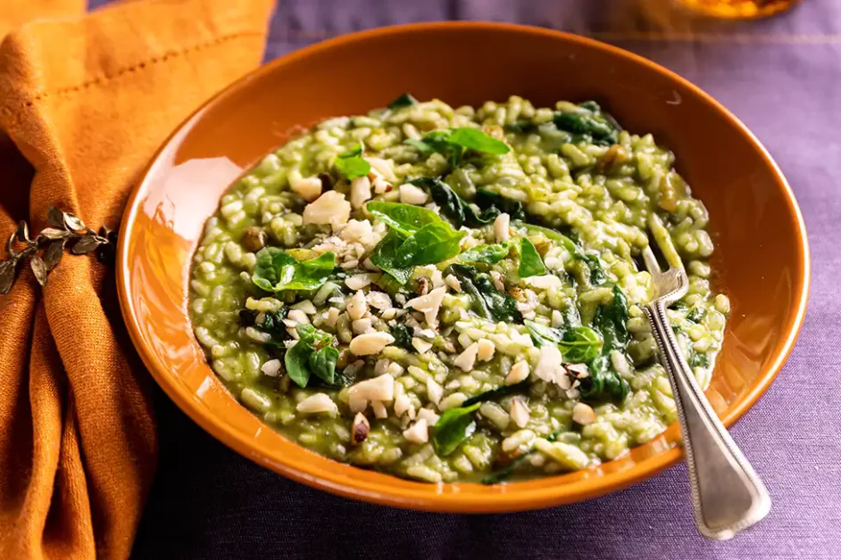 Como fazer risoto de espinafre e pistache: Uma explosão de sabores