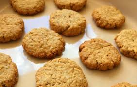 Como fazer cookies de amendoim e chocolate: Um biscoito crocante e irresistível