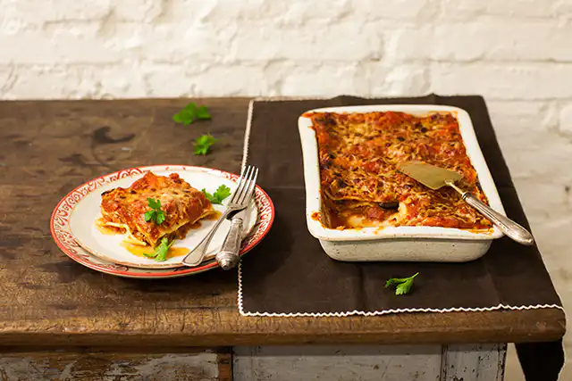 Como fazer Lasanha de Bacalhau com Molho de Tomate que vai encantar sua família