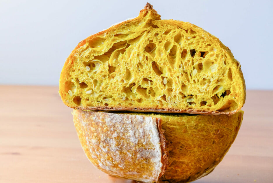 Como fazer Pão Integral de Cúrcuma e Gengibre: Um pão saudável para acompanhar suas refeições