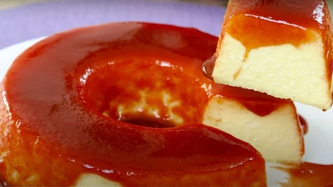 Como Fazer Pudim Romeu e Julieta: A Combinação Perfeita de Queijo e Goiabada em Cada Mordida!