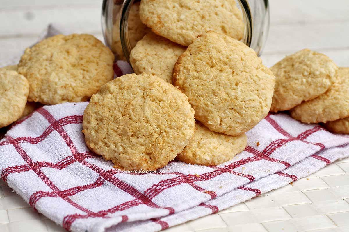 Como Fazer Broa de Coco: Um Clássico Irresistível e Delicioso para o Seu Café!