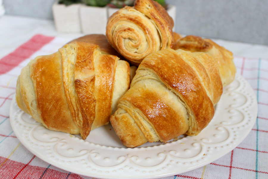 Como fazer Pão Folhado Caseiro: Receita fácil para um pão folhado irresistível