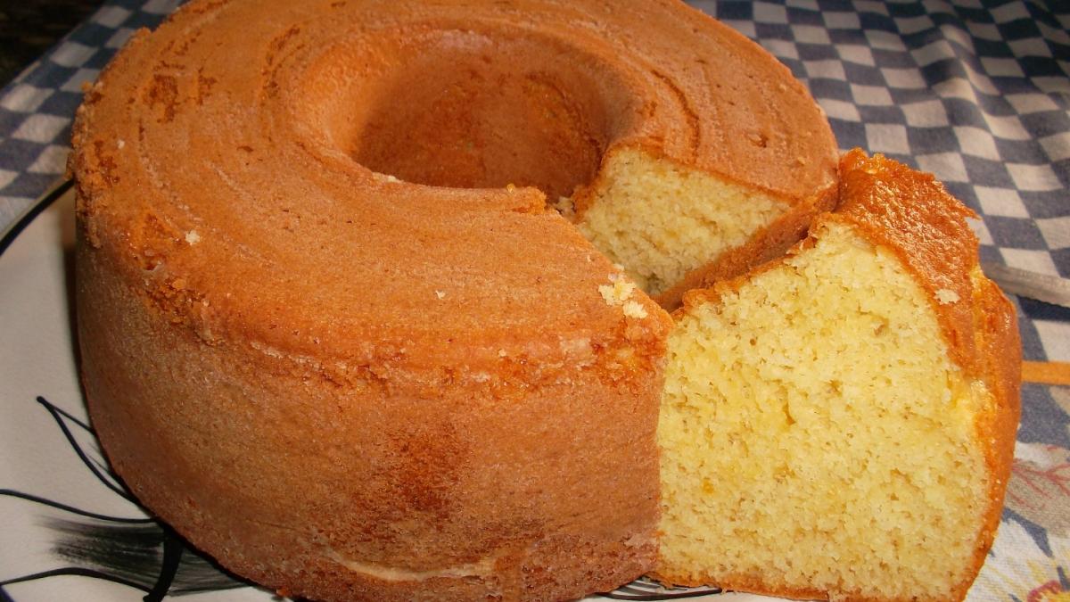 Como Fazer Bolo de Trigo Simples e Fofinho: Perfeito para o Seu Café da Manhã ou Lanche da Tarde!