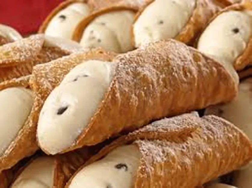 Como fazer Cannoli com Recheio Tradicional: Passo a passo simples e completo para você fazer em casa!