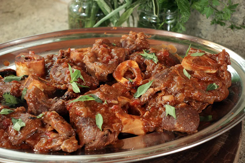 Como fazer Ossobuco Cozido na Cerveja Preta: Macio, saboroso e com um toque especial!