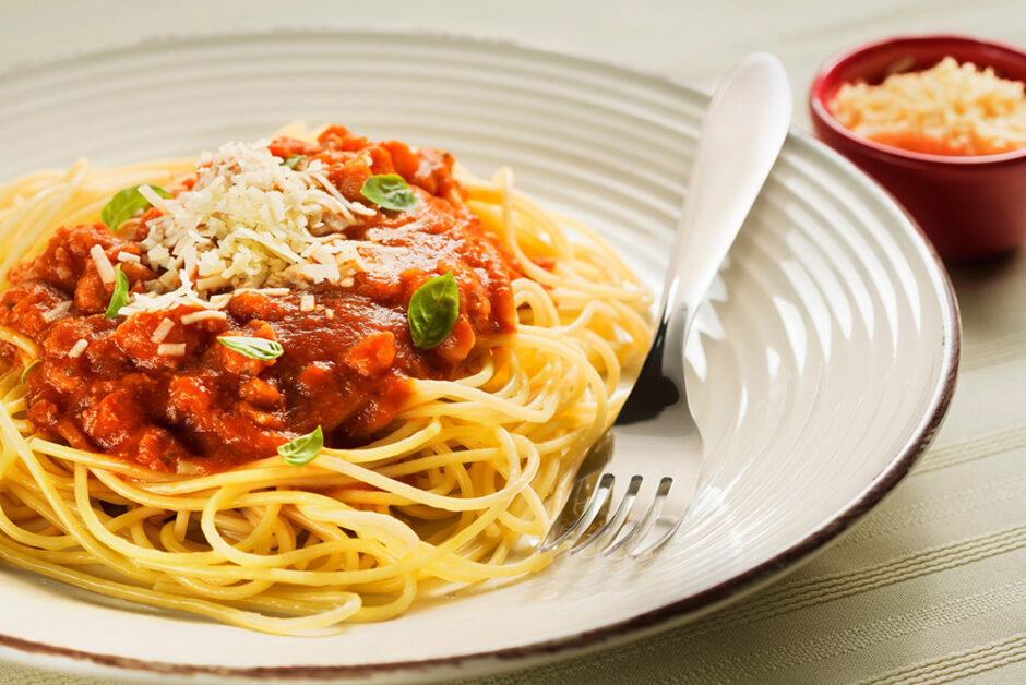 Como fazer Macarrão ao Molho de Linguiça Toscana: Sabor caseiro e irresistível em poucos minutos!

