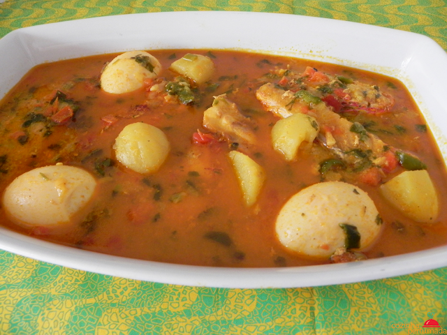 Como fazer Peixada no Leite de Coco: Um sabor tropical que vai te transportar para o paraíso!