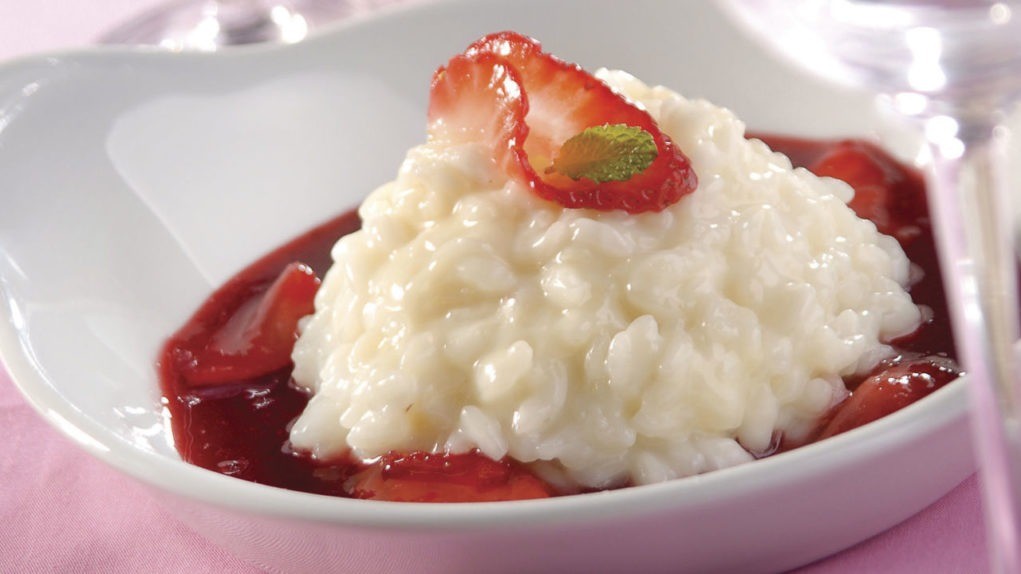 Como fazer Risoto de Chocolate Branco com Morangos: A combinação perfeita de doce e cremoso!