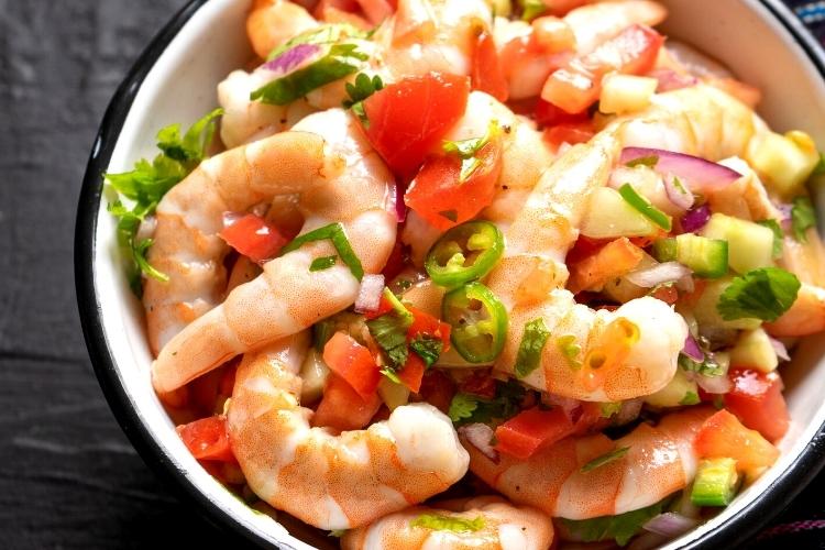 Como fazer Ceviche de Camarão: Receita fácil e rápida para um petisco leve e delicioso!