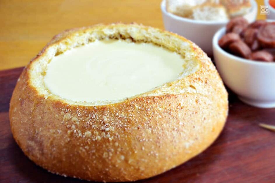 Como fazer Fondue de Queijo no Pão Italiano: Quentinho, cremoso e irresistível!