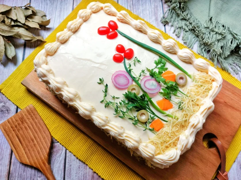 Como fazer Torta Fria de Frango Decorada: Um banquete para os olhos e o paladar!