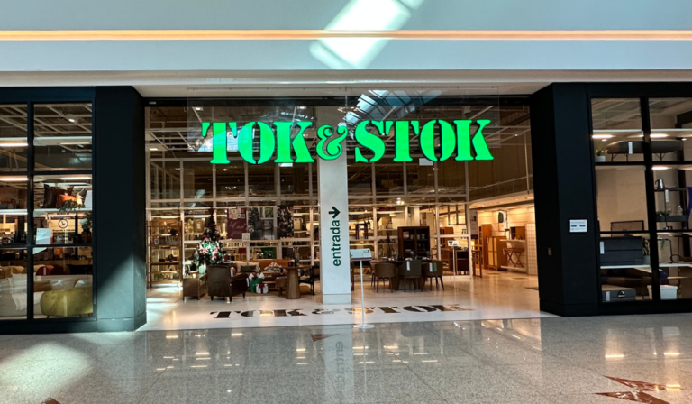 Vaga de Emprego de Auxiliar de Estoque: Tok&Stok